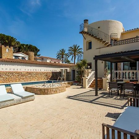Welcs Villa Falconera 017 Emp Con Piscina Privada 艾姆布里亚布拉瓦 外观 照片