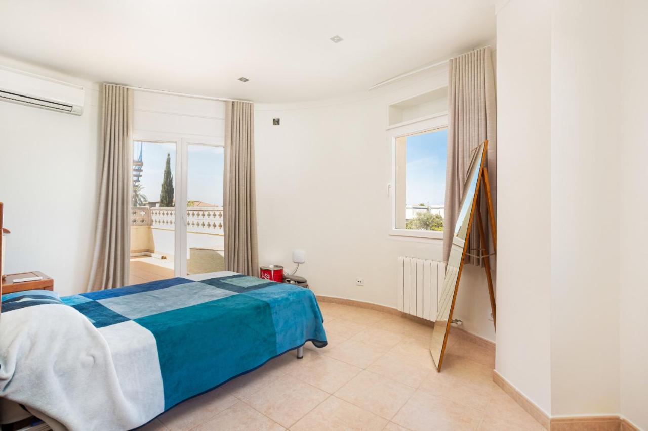 Welcs Villa Falconera 017 Emp Con Piscina Privada 艾姆布里亚布拉瓦 外观 照片
